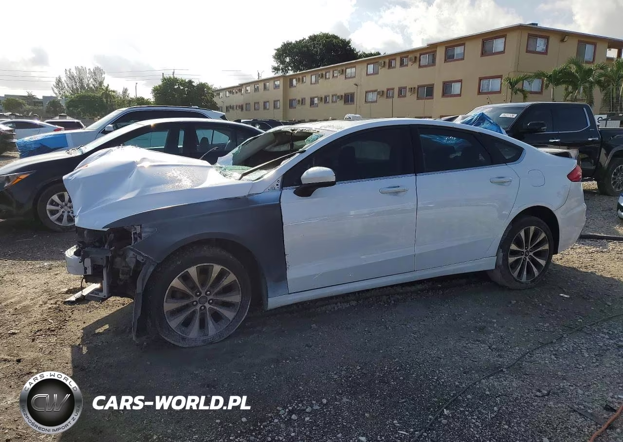 2020 Ford Fusion Se VIN:3FA6P0T94LR190931 - 1