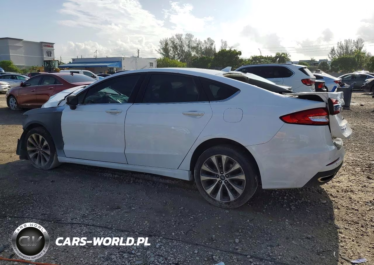 2020 Ford Fusion Se VIN:3FA6P0T94LR190931 - 2