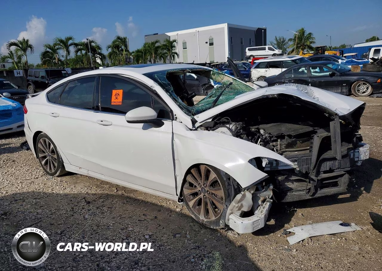 2020 Ford Fusion Se VIN:3FA6P0T94LR190931 - 4