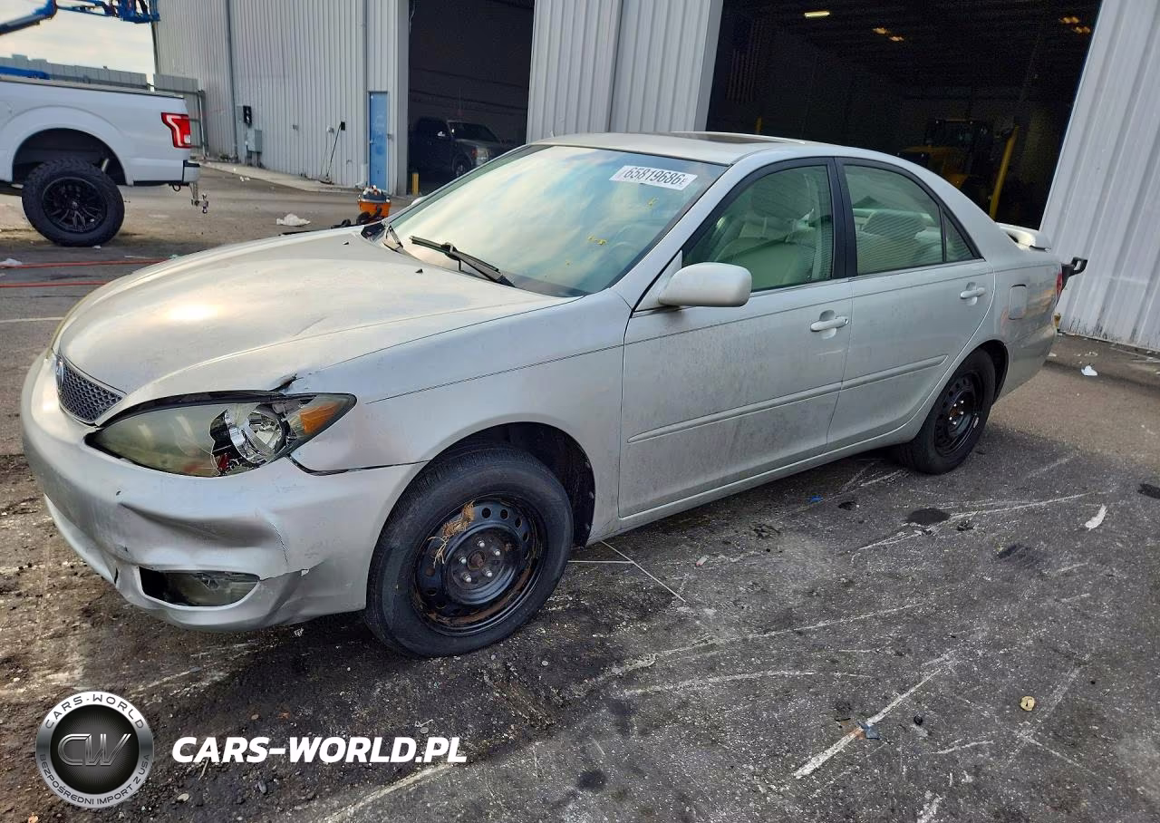 2005 Toyota Camry Se – zdjęcie 1 z 12