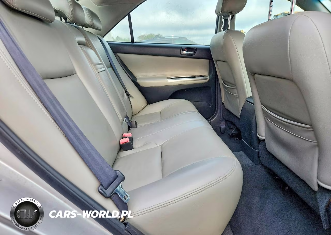 2005 Toyota Camry Se VIN:4T1BE32K05U556587 - 10