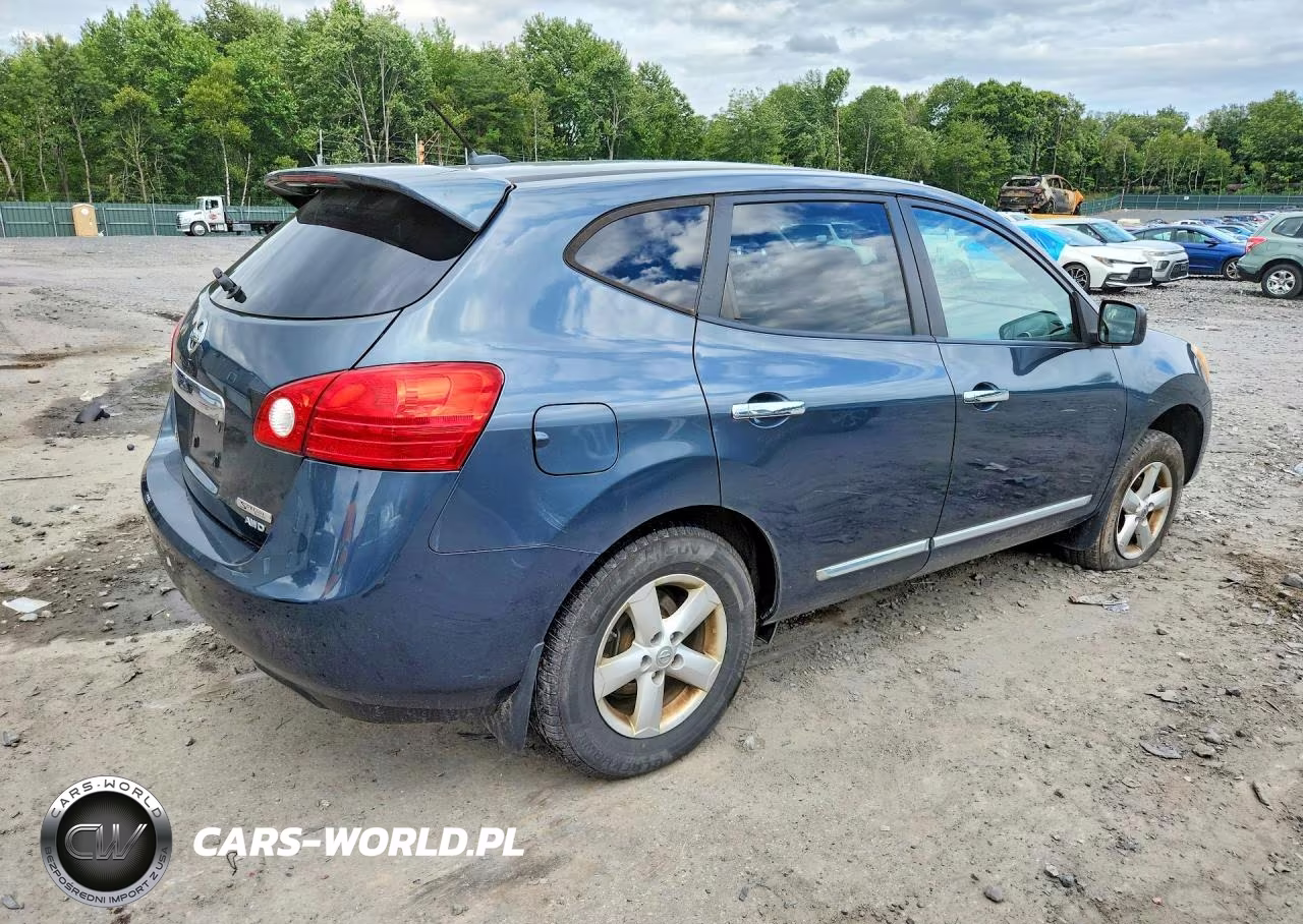 2012 Nissan Rogue S VIN:JN8AS5MV7CW384270 - 3