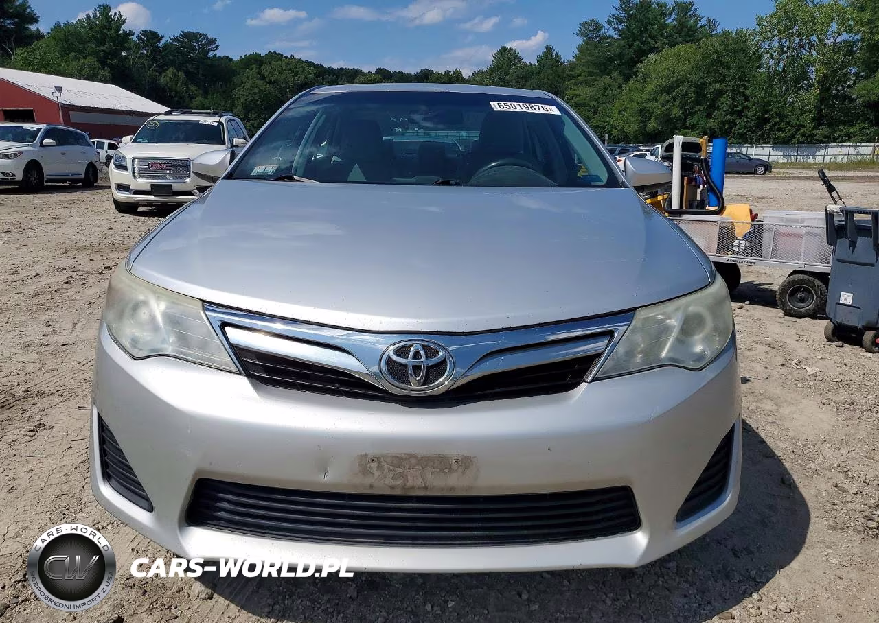 2014 Toyota Camry Le VIN:4T4BF1FK4ER368303 - 5