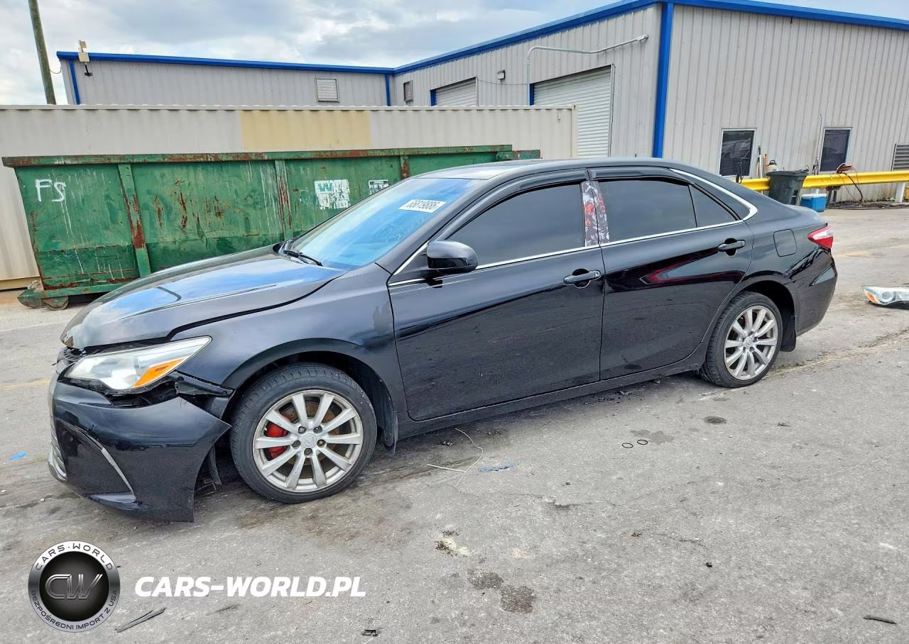 2017 Toyota Camry Le – zdjęcie 1 z 13