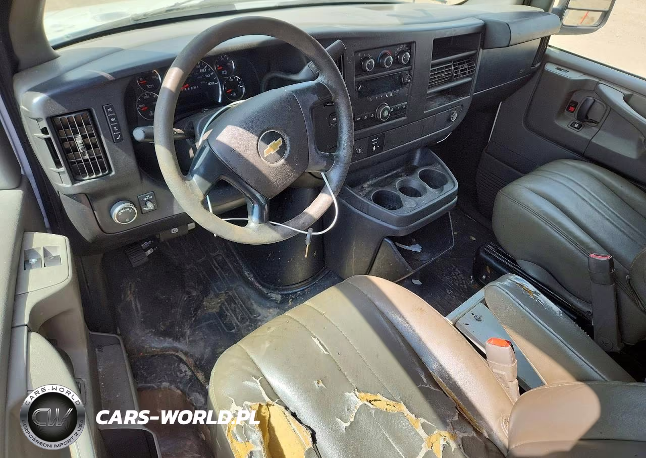 2014 Chevrolet Express G2500 Van VIN:1GCWGFCA1E1141013 - 8