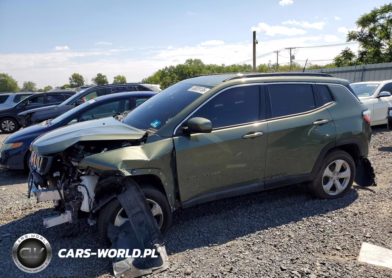 2019 Jeep Compass Latitude VIN:3C4NJDBB2KT815282 - 1