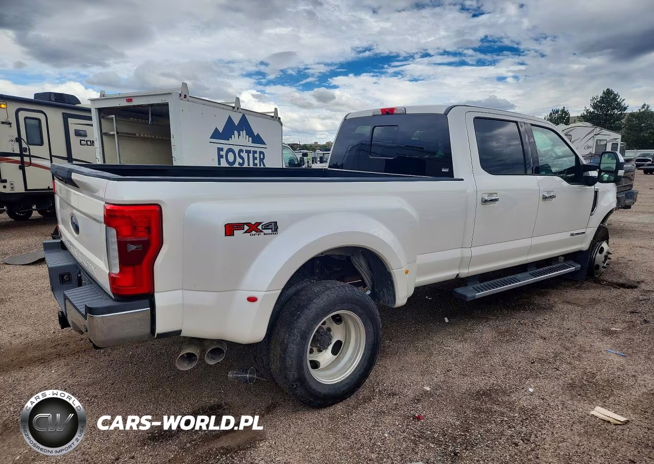 2017 Ford F350 Super Duty VIN:1FT8W3DT5HEB17496 - 3