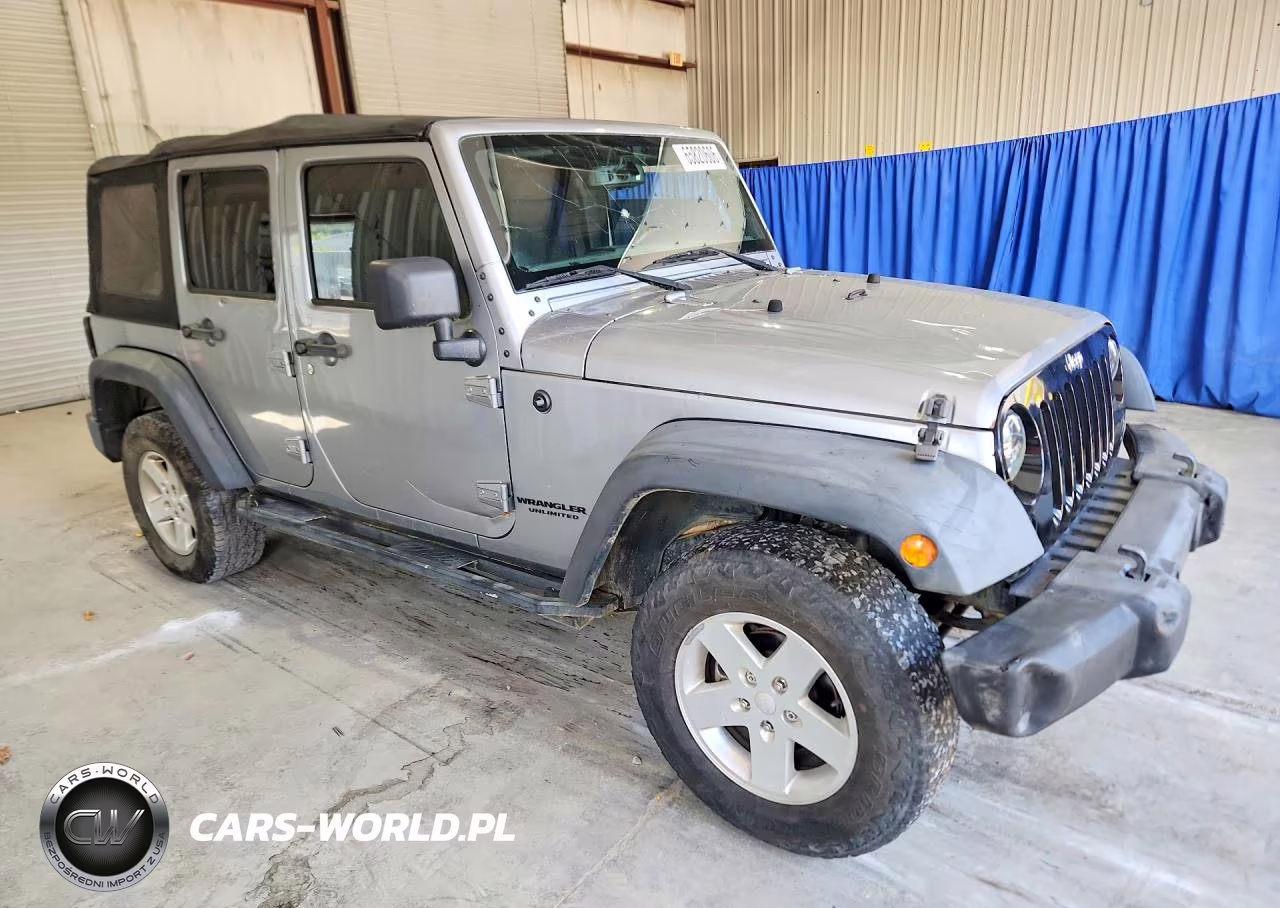2016 Jeep Wrangler Unlimited Sport VIN:1C4BJWDG3GL188490 - 4