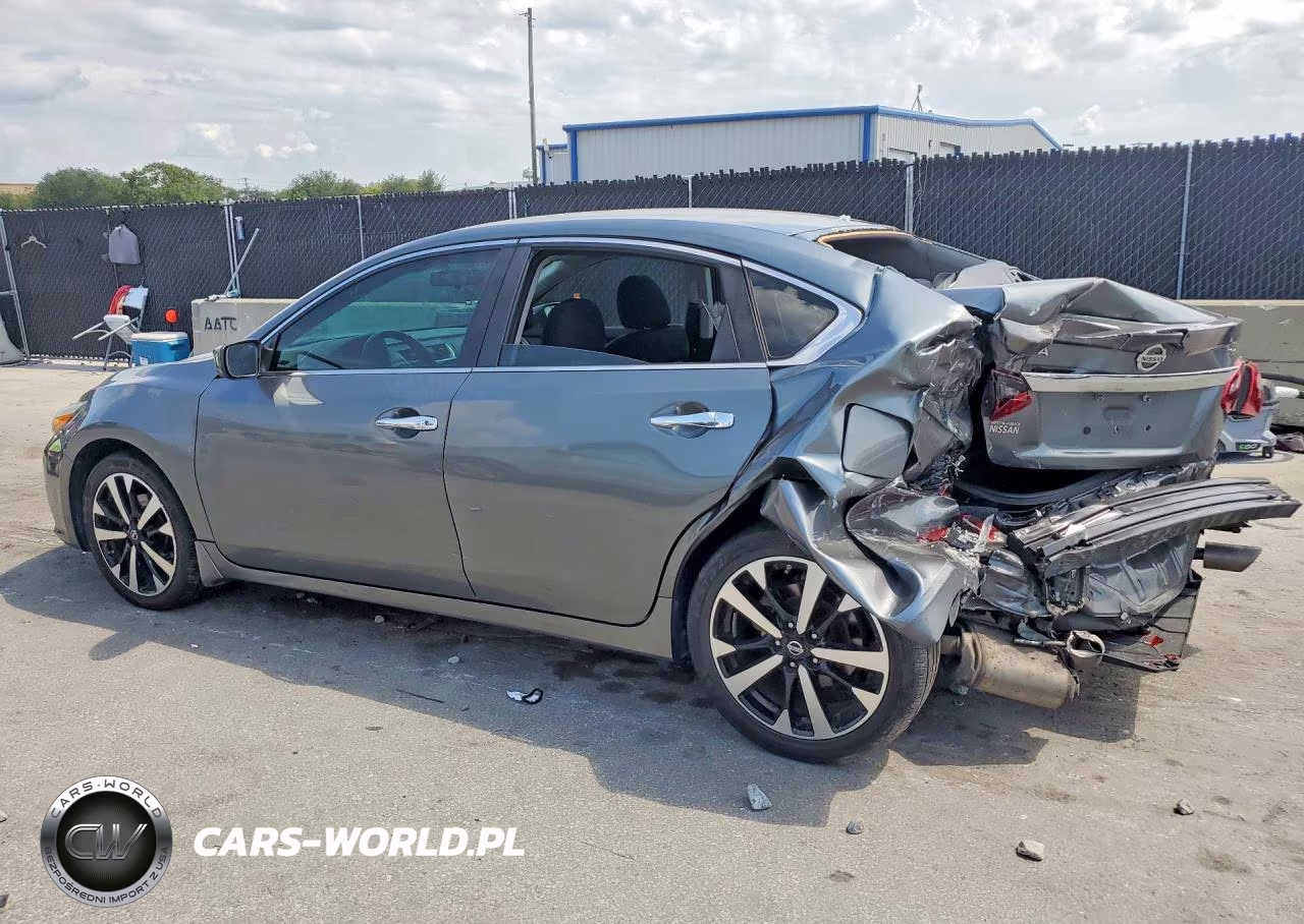 2018 Nissan Altima 2.5 Sr VIN:1N4AL3AP6JC133070 - 2