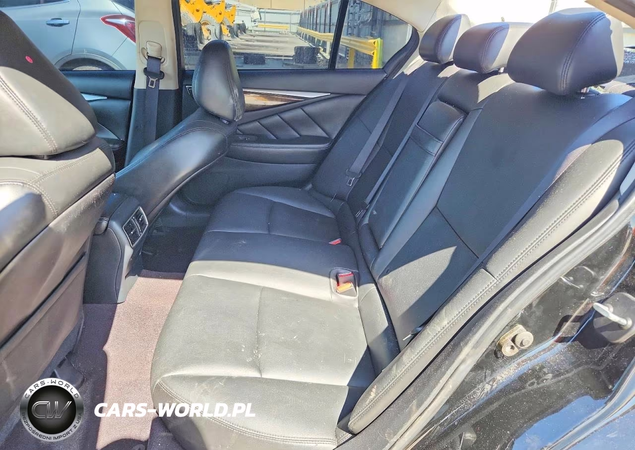 2018 Infiniti Q50 Luxe VIN:JN1EV7AP0JM364007 - 10