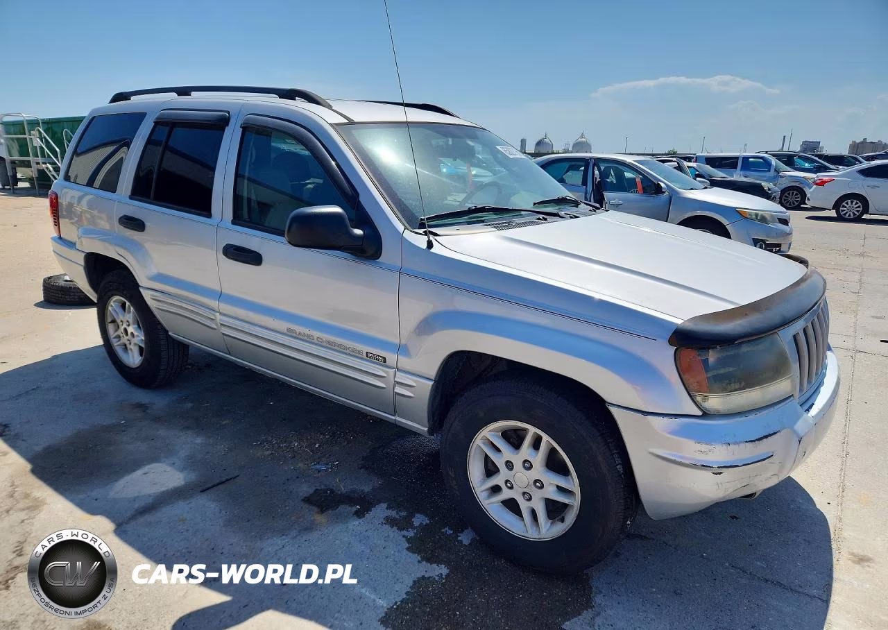 2004 Jeep Grand Cherokee Laredo VIN:1J4GX48S04C386019 - 4