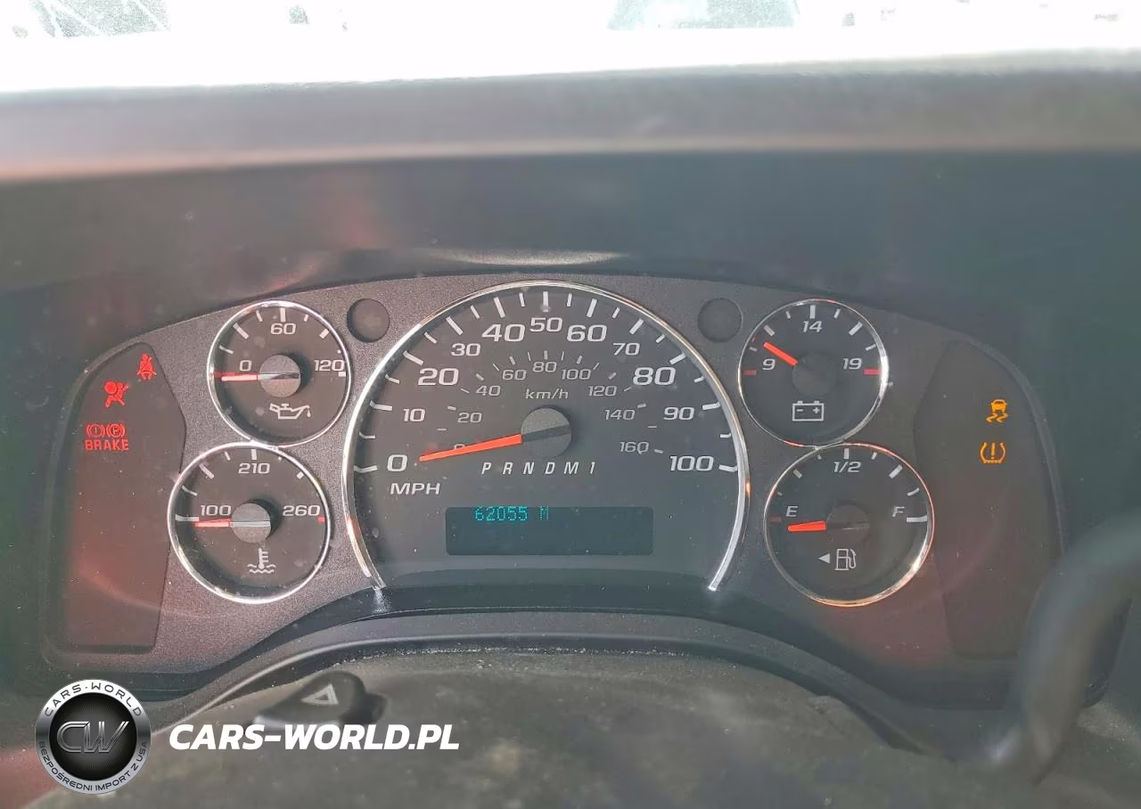 2023 Chevrolet Express G2500 VIN:1GCWGAFP7P1169503 - 9