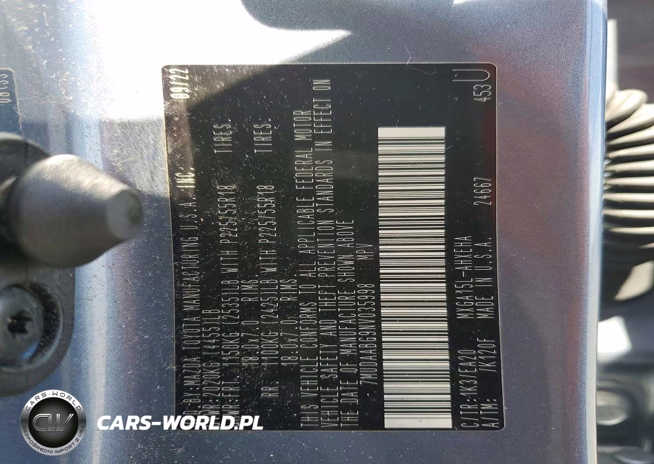 2022 Toyota Corolla Cross Xle VIN:7MUDAABG9NV035998 - 13