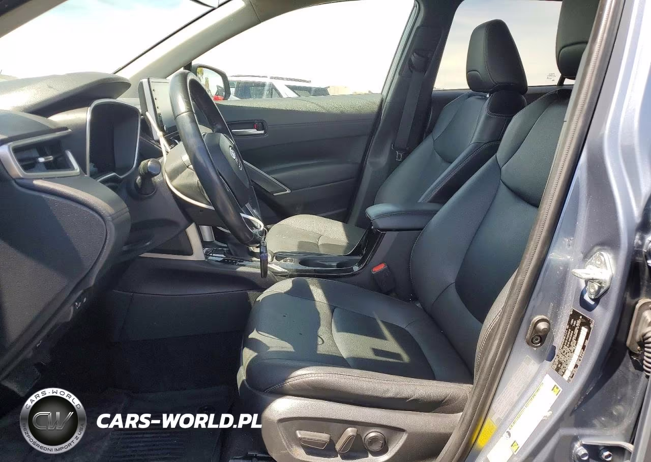 2022 Toyota Corolla Cross Xle VIN:7MUDAABG9NV035998 - 7