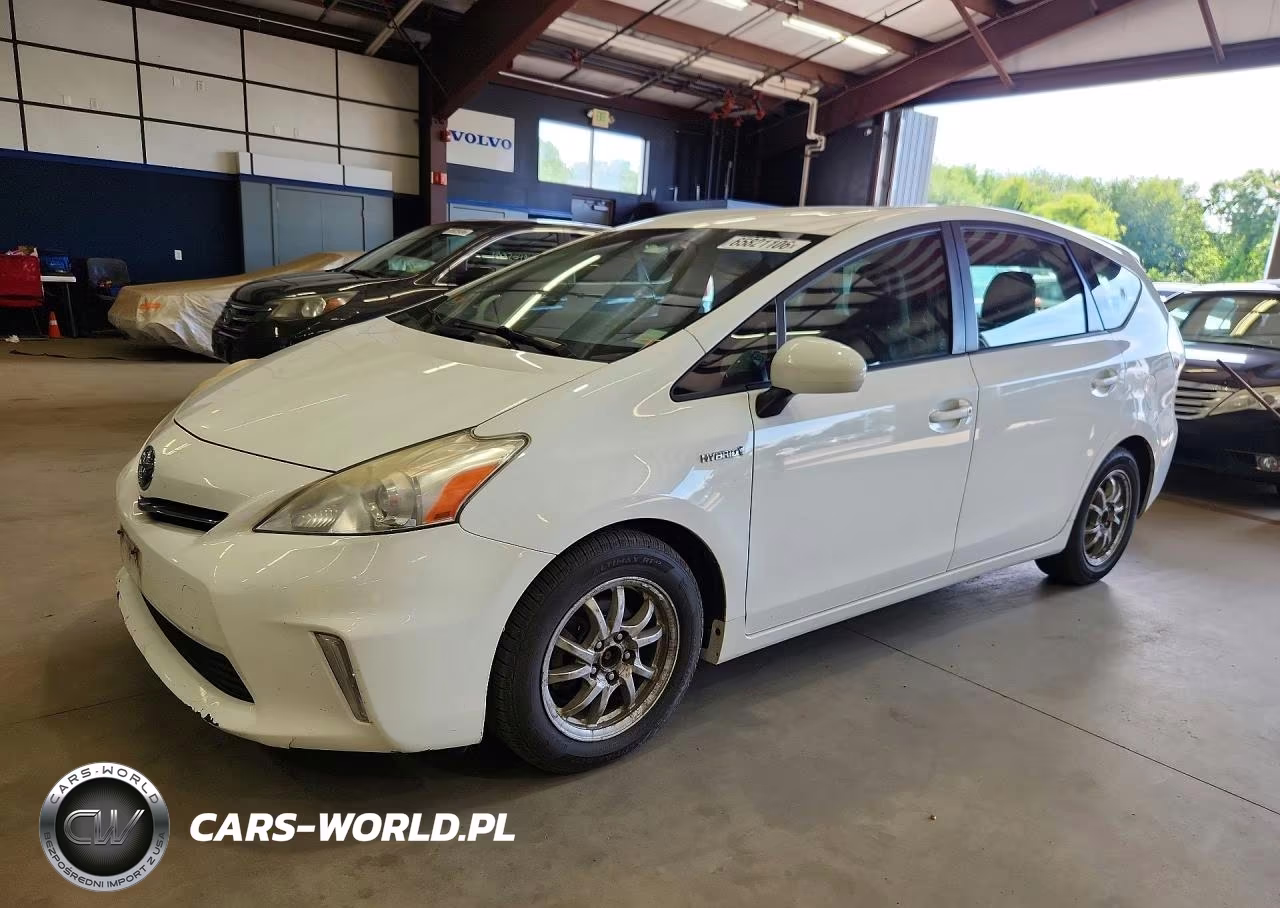 2012 Toyota Prius V Three – zdjęcie 1 z 12