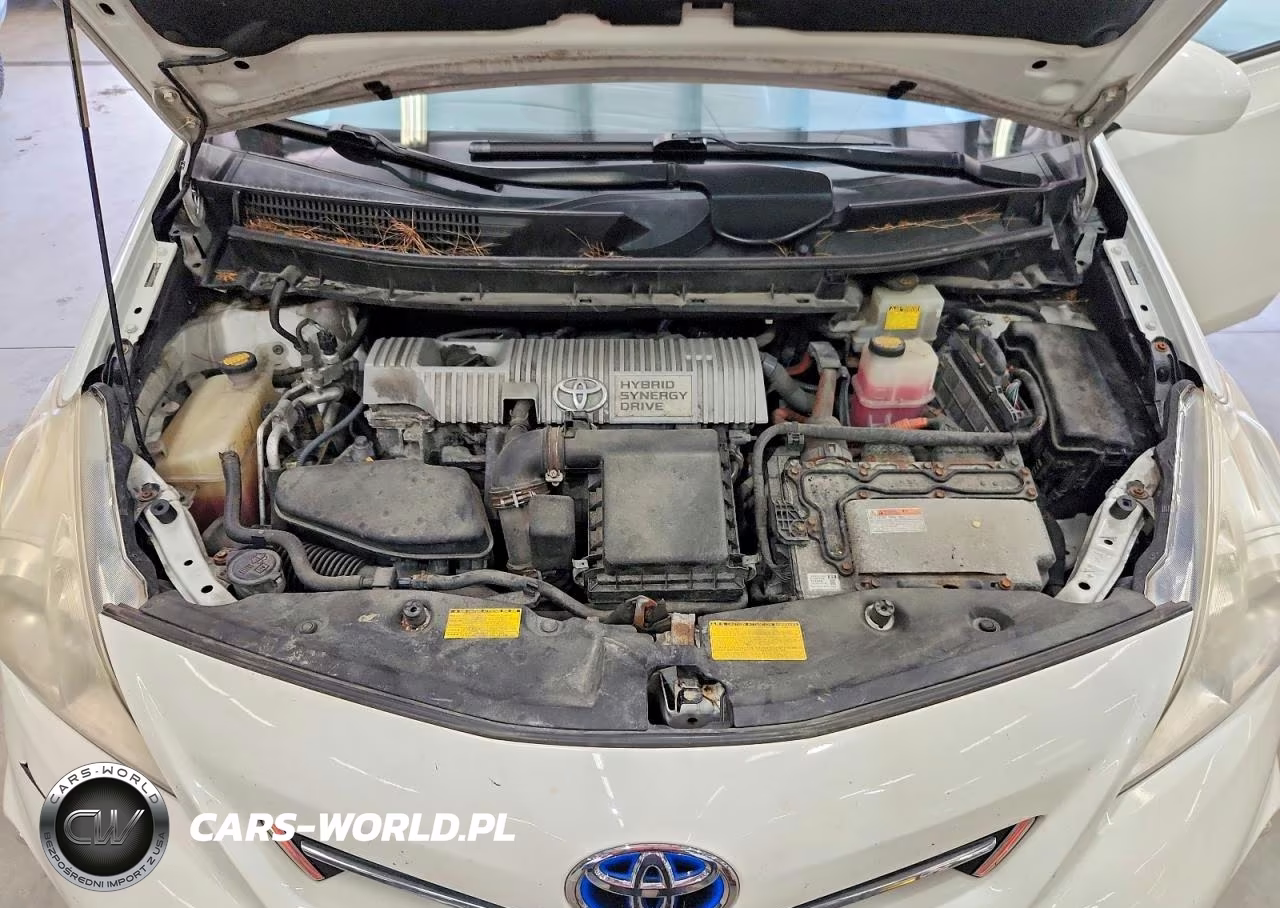 2012 Toyota Prius V Three VIN:JTDZN3EU5C3020334 - 11