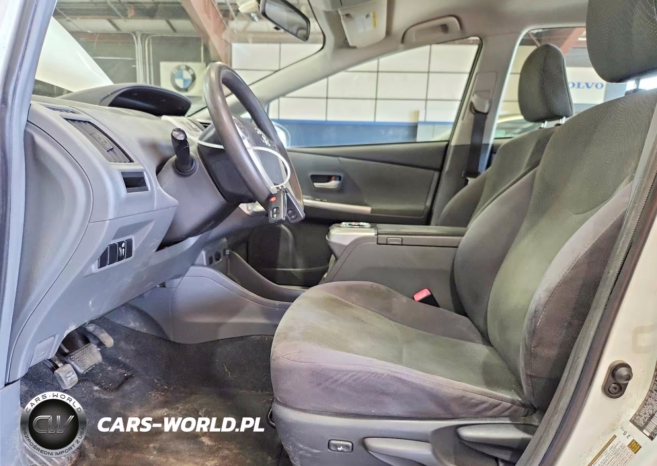 2012 Toyota Prius V Three VIN:JTDZN3EU5C3020334 - 7