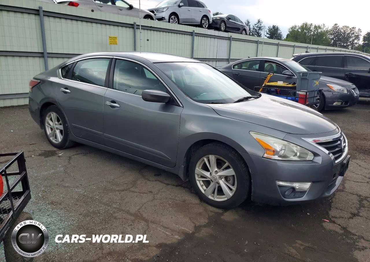 2015 Nissan Altima 2.5 Sv VIN:1N4AL3AP4FC586174 - 4
