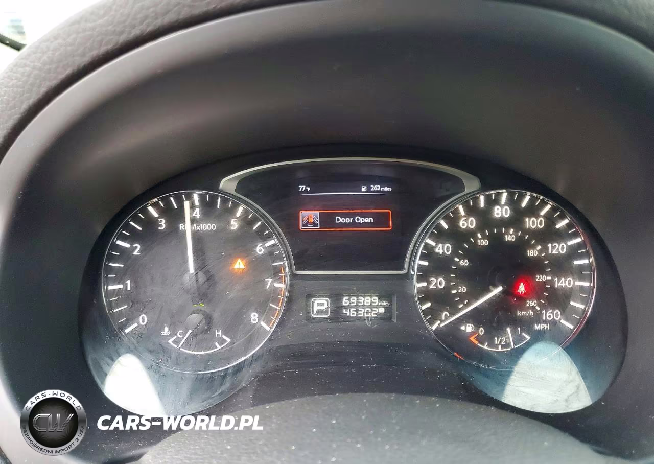 2015 Nissan Altima 2.5 Sv VIN:1N4AL3AP4FC586174 - 9
