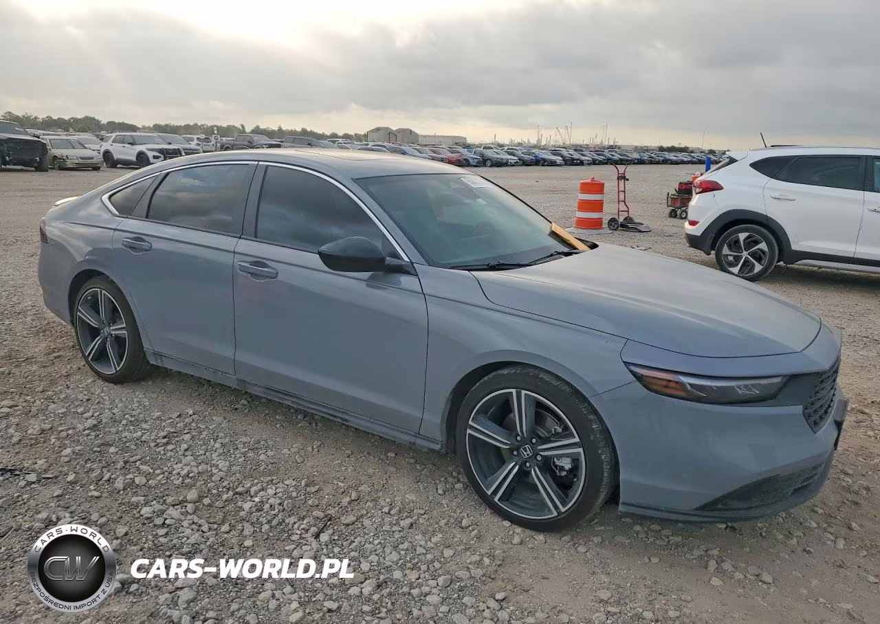 2025 Honda Accord Hybrid Sport VIN:1HGCY2F59SA066243 - 4