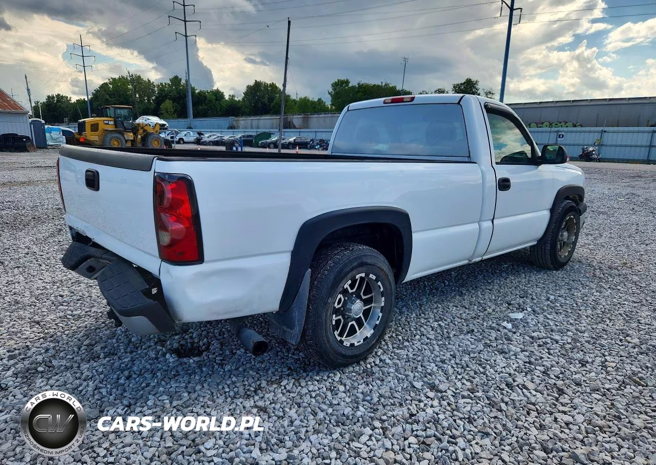 2003 Chevrolet Silverado C1500 VIN:1GCEC14X33Z356128 - 3