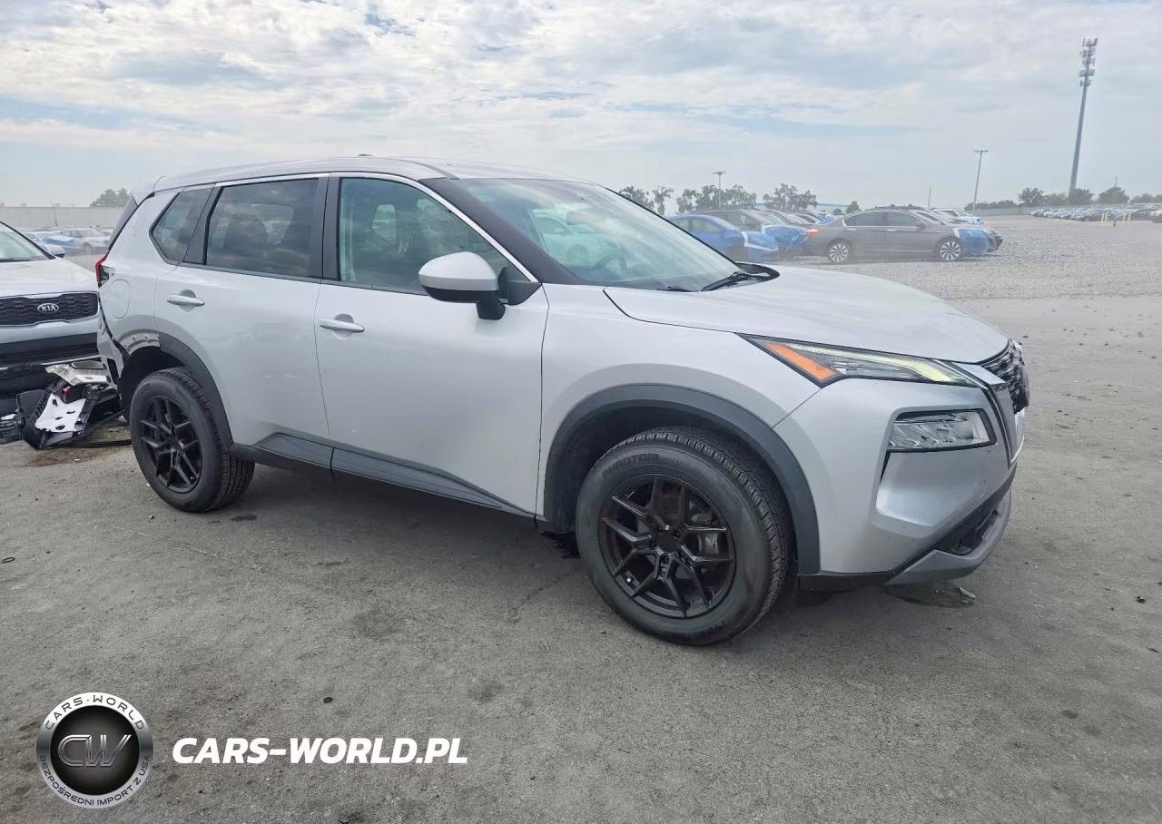 2023 Nissan Rogue Sv VIN:5N1BT3BB0PC785818 - 4