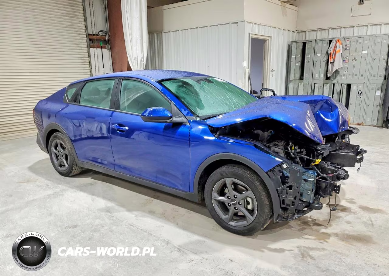 2025 Kia K4 Lxs VIN:3KPFT4DE8SE048466 - 4