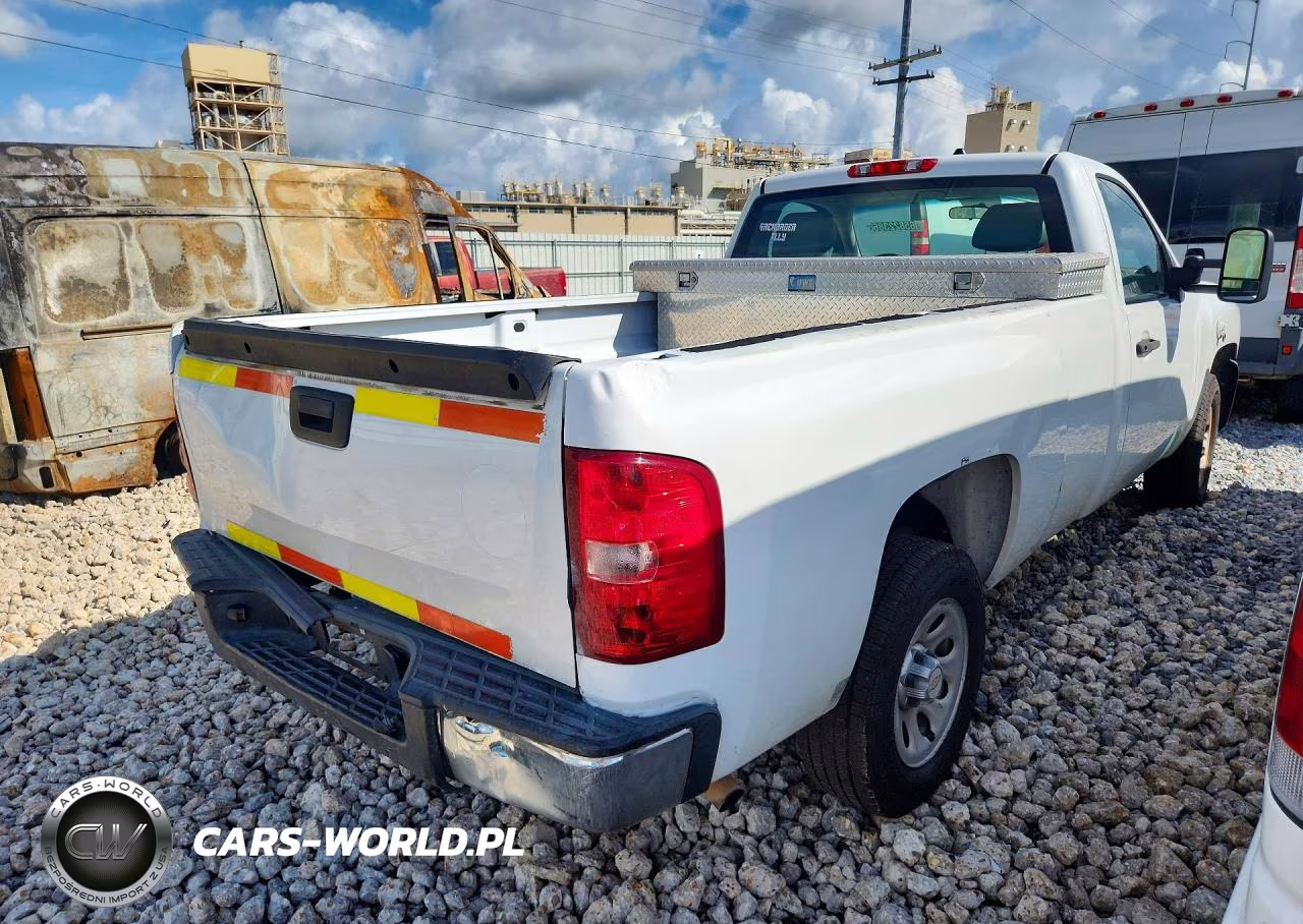 2012 Chevrolet Silverado C1500 VIN:1GCNCPEX2CZ320903 - 3