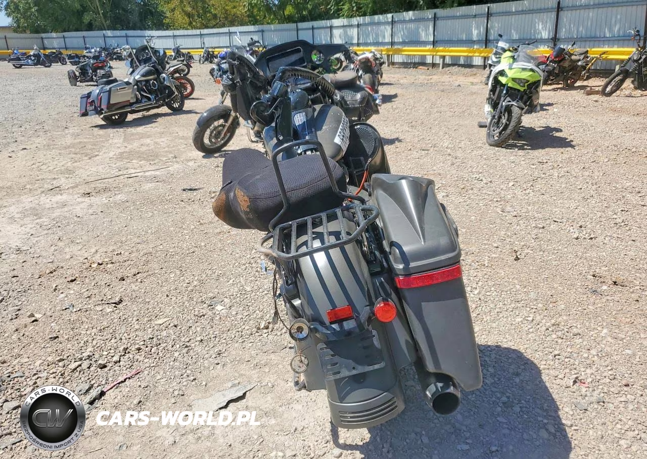 2019 Harley-Davidson Fltrxs VIN:1HD1KTP17KB607954 - 4
