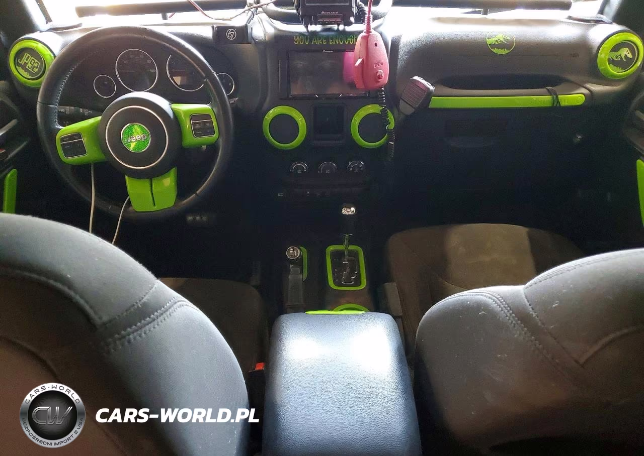 2018 Jeep Wrangler Unlimited Sport VIN:1C4BJWDG4JL822543 - 8