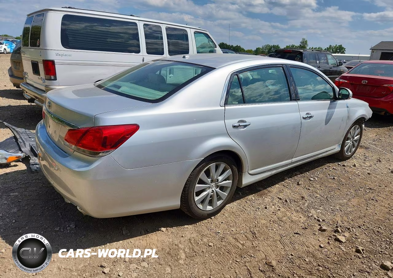 2011 Toyota Avalon Limited VIN:4T1BK3DB0BU393652 - 3