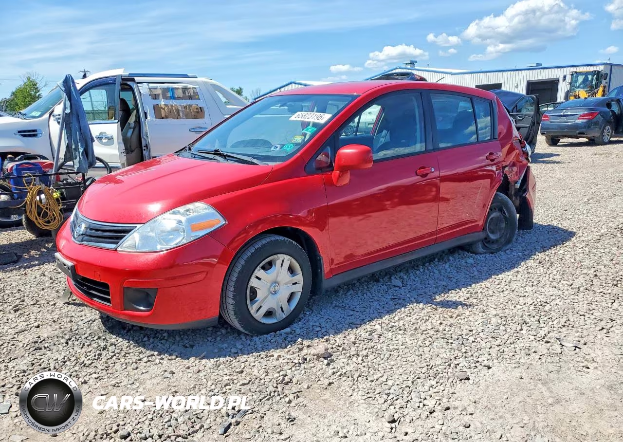 2011 Nissan Versa 1.8 S