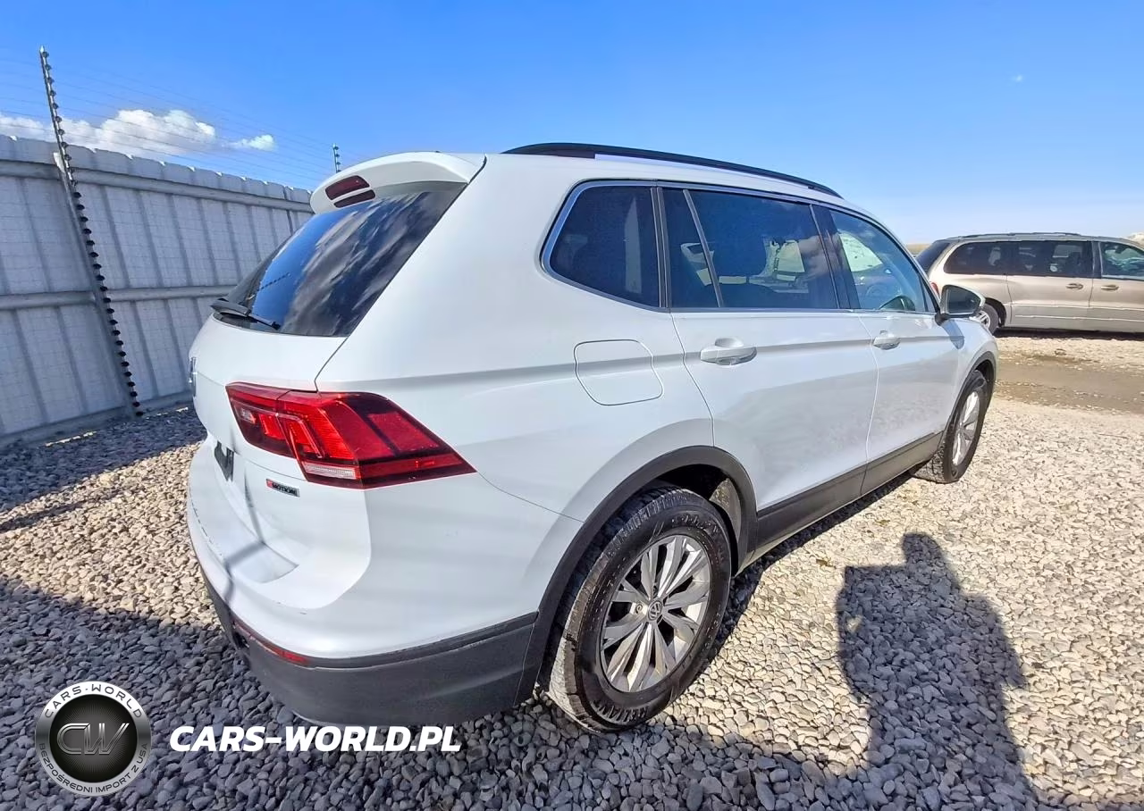 2019 Volkswagen Tiguan Se VIN:3VV2B7AX4KM044060 - 3