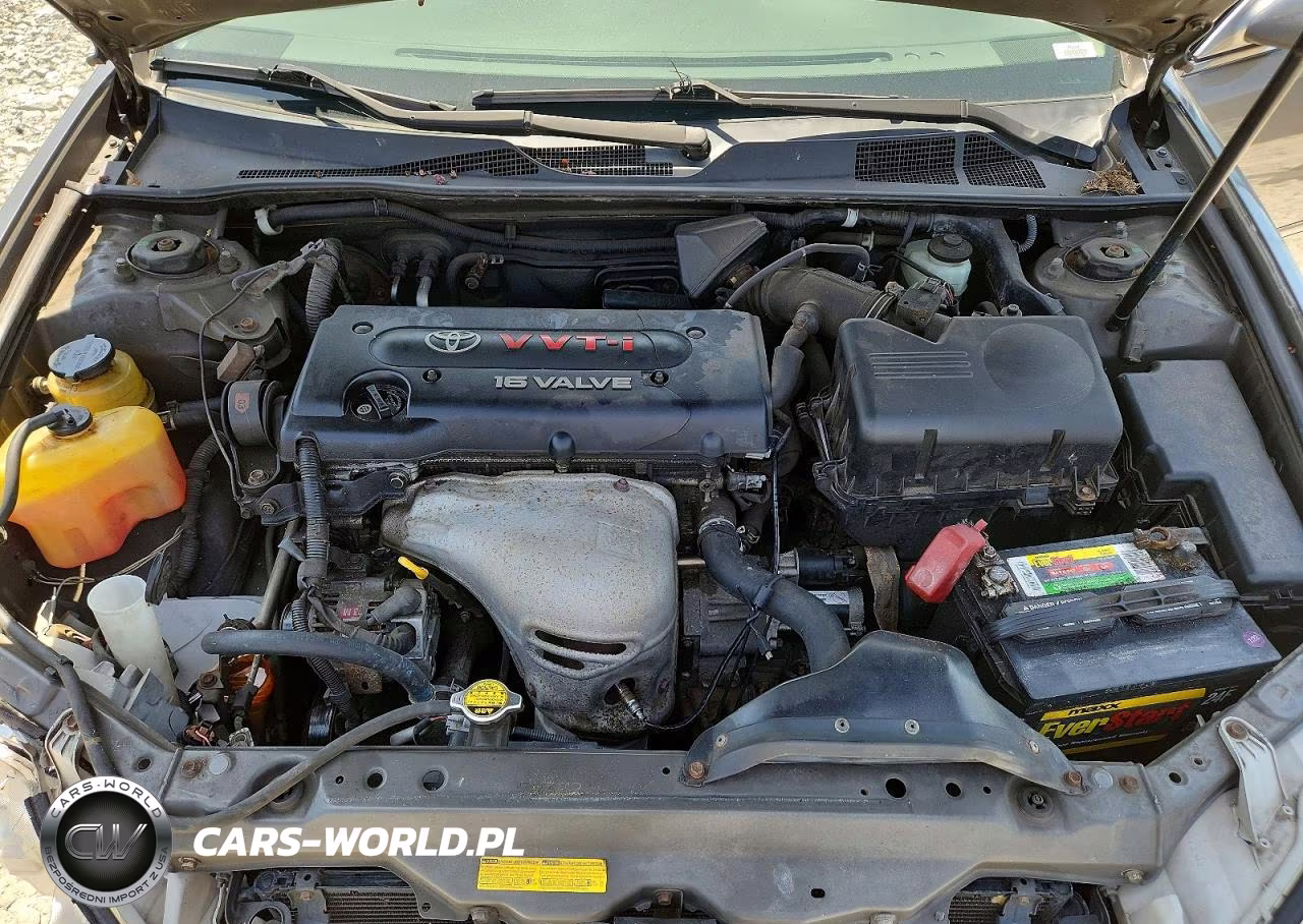 2002 Toyota Camry Le VIN:JTDBE32KX20087810 - 11