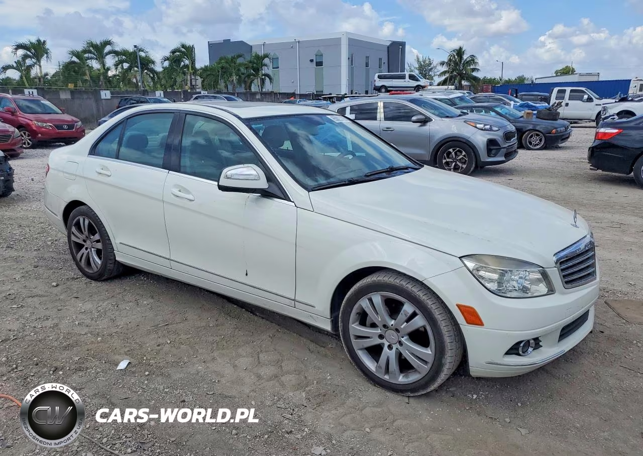 2009 Mercedes-Benz C 300 VIN:WDDGF54X49F211512 - 4