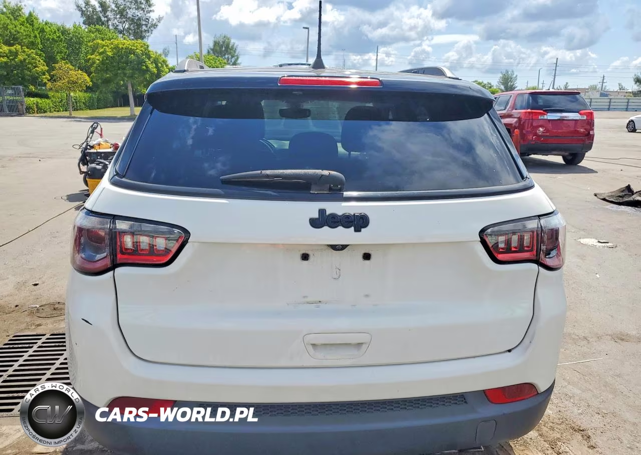 2021 Jeep Compass Latitude VIN:3C4NJCBB4MT567730 - 6