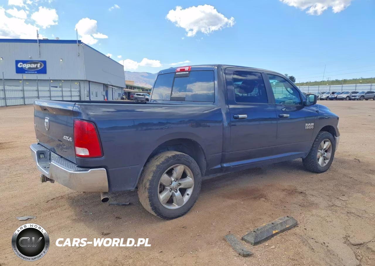 2018 Ram 1500 Slt VIN:1C6RR7LT7JS295557 - 3