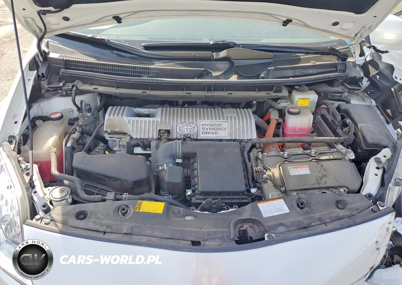 2015 Toyota Prius Two VIN:JTDKN3DU6F1885607 - 11