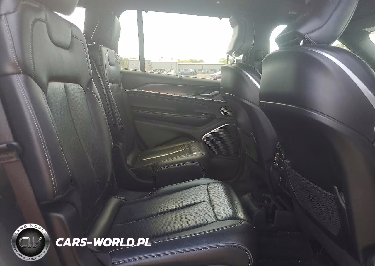 2022 Jeep Grand Cherokee L Overland VIN:1C4RJKDG8N8518986 - 11