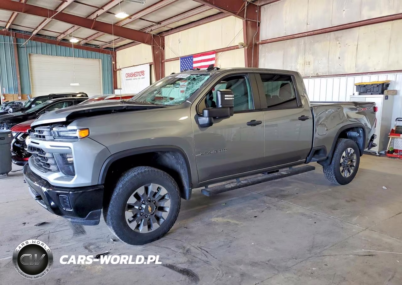 2024 Chevrolet Silverado K2500 Custom
