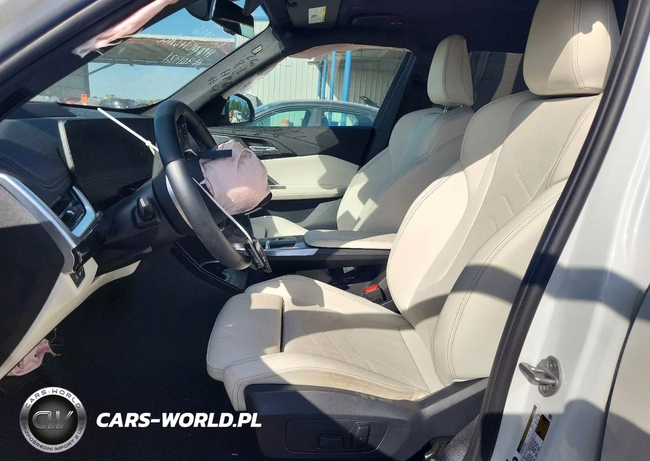2026 BMW X1 xDrive28I VIN:WBX73EF08T5637884 - 7