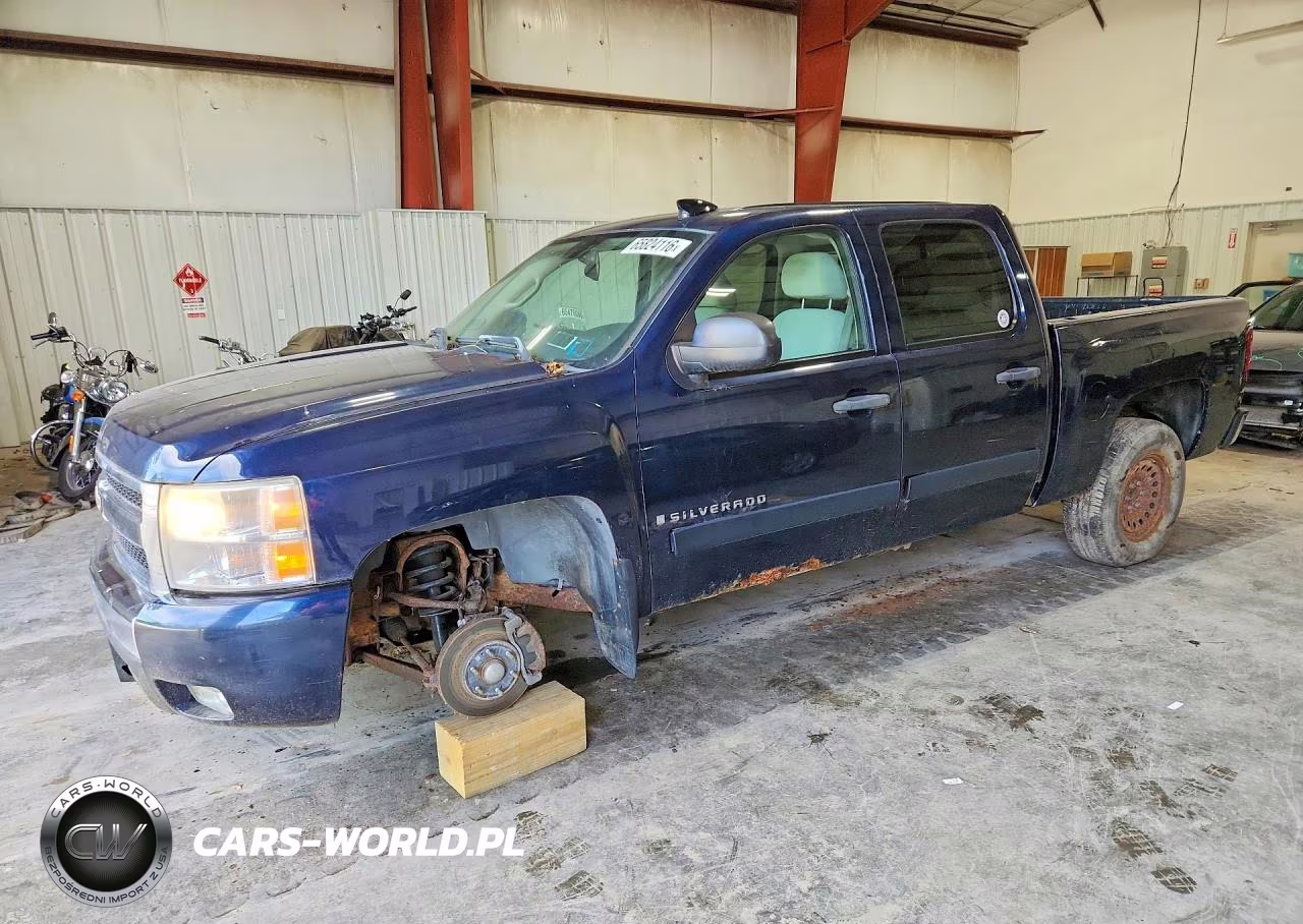 2007 Chevrolet Silverado K1500 Crew Cab – zdjęcie 1 z 13