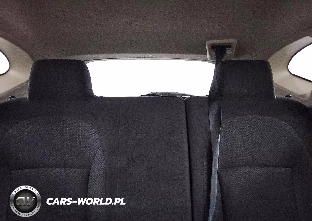 2015 Nissan Rogue Select S VIN:JN8AS5MV0FW751899 - 10