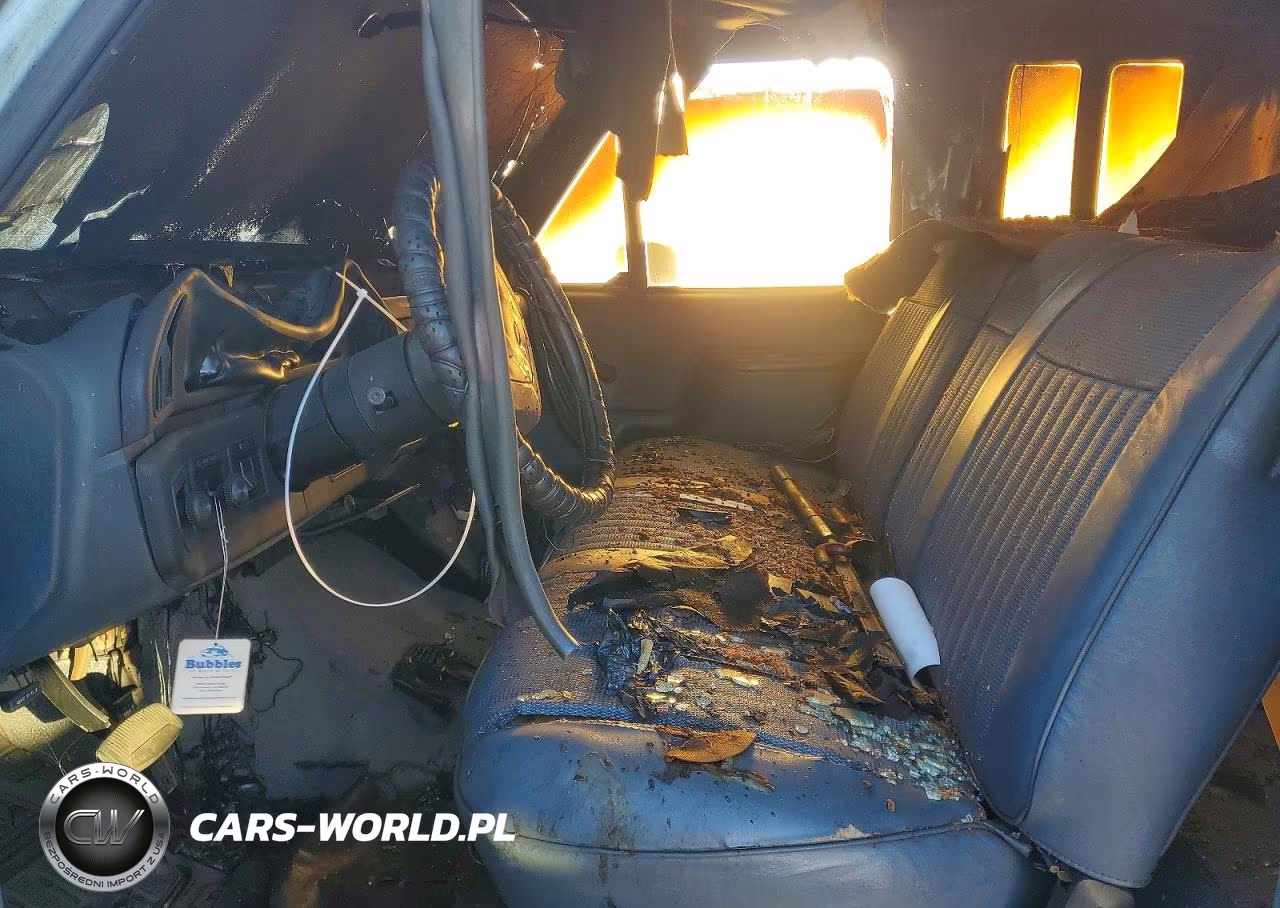 1987 Ford F250 VIN:1FTHX25L8HKB22621 - 7