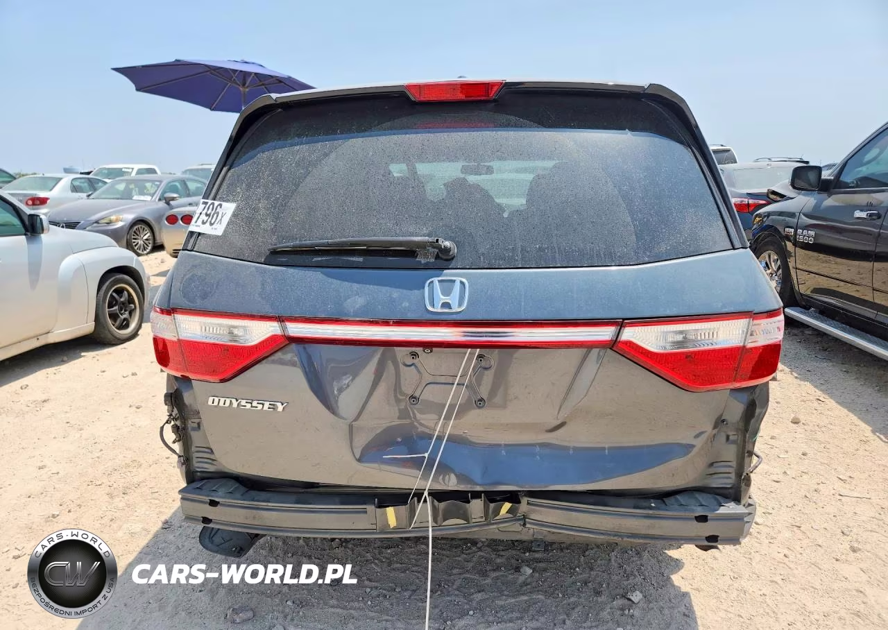 2012 Honda Odyssey Touring VIN:5FNRL5H94CB068824 - 6
