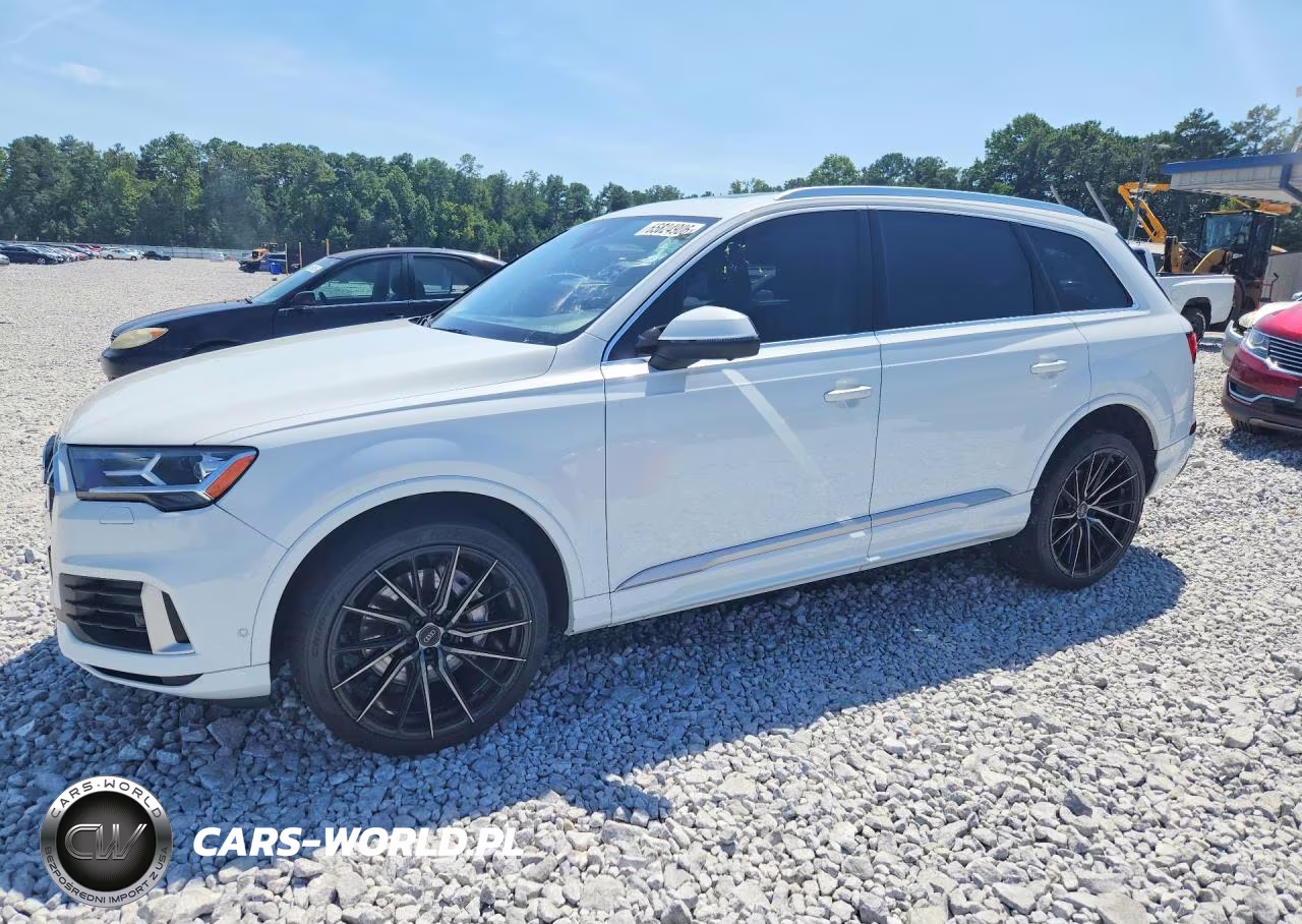 2020 Audi Q7 Premium Plus