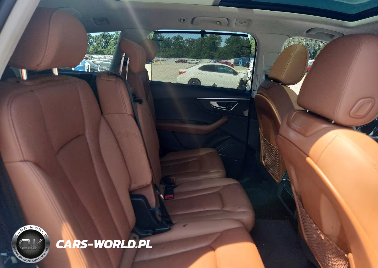 2020 Audi Q7 Premium Plus VIN:WA1LXAF70LD006259 - 11