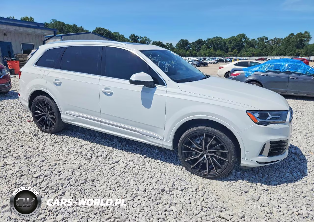 2020 Audi Q7 Premium Plus VIN:WA1LXAF70LD006259 - 4
