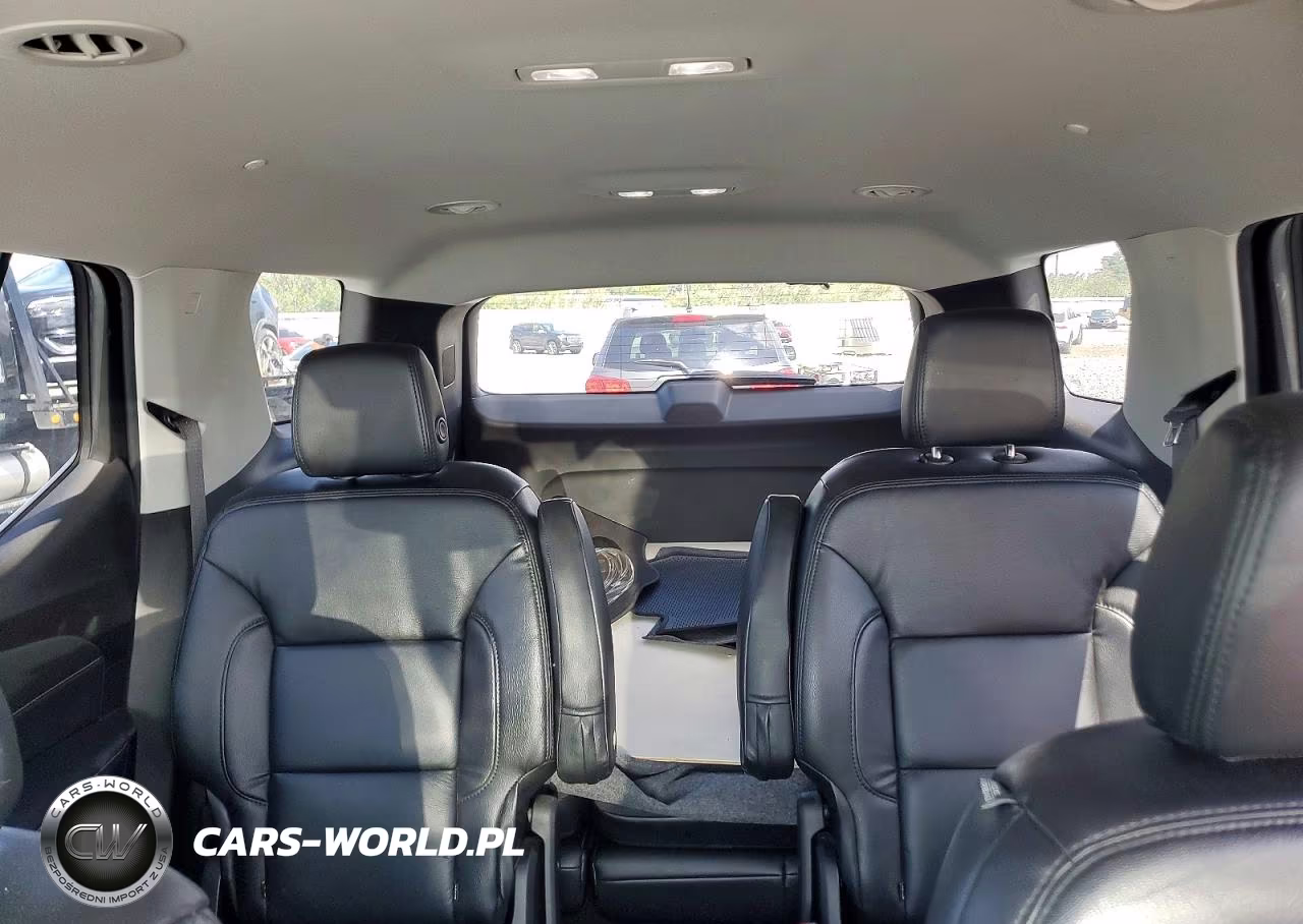 2018 Chevrolet Traverse Lt VIN:1GNEVGKW5JJ125340 - 10