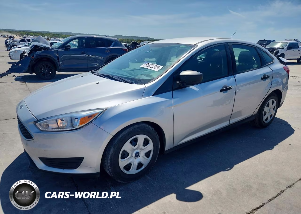 2018 Ford Focus S VIN:1FADP3E28JL222588 - 1